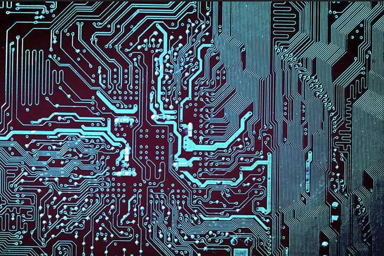 Teknologinen innovaatio ohjaa HDI -piirilevyjen markkinoiden kasvua nopeasti